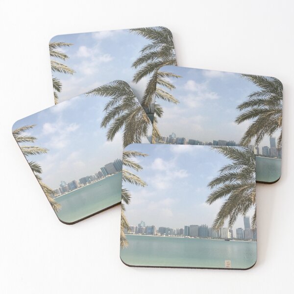 Item preview, Playa escénica, Emiratos Árabes Unidos designed and sold by Sunset-1.