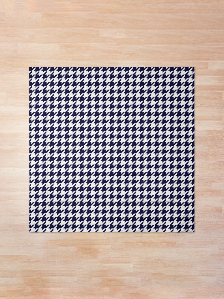 Alternate view of Navy Blue And White Houndstooth Comforter