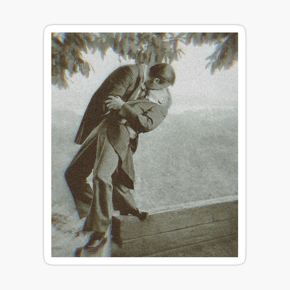 Vintage Gay couple - passionate kiss - mlm