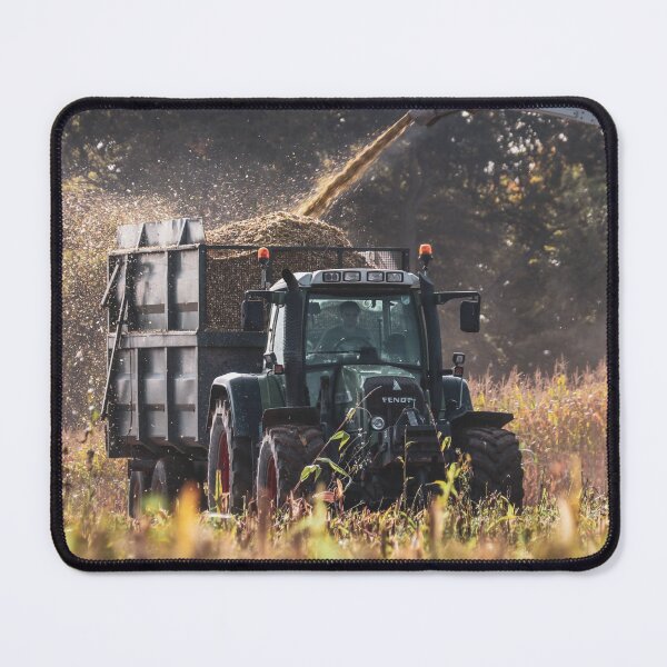 Vista previa del artículo con la obra «Ensilaje de dibujo Fendt», diseñado y vendido por AgriPhotoUK.