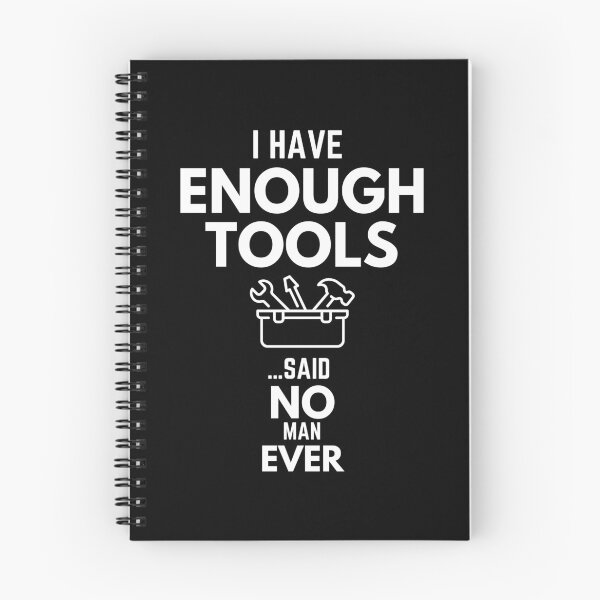 Aperçu de l'œuvre J'ai assez d'outils pour dire que personne n'a jamais dit la boîte à outils de la fête des pères Humour créée et vendue par EllConApparel.