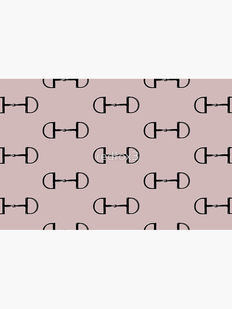 Aperçu 2 sur 2. Housse d'ordinateur avec l'œuvre Coussin Mors Filet Rose Taupe créée et vendue par redfox3.