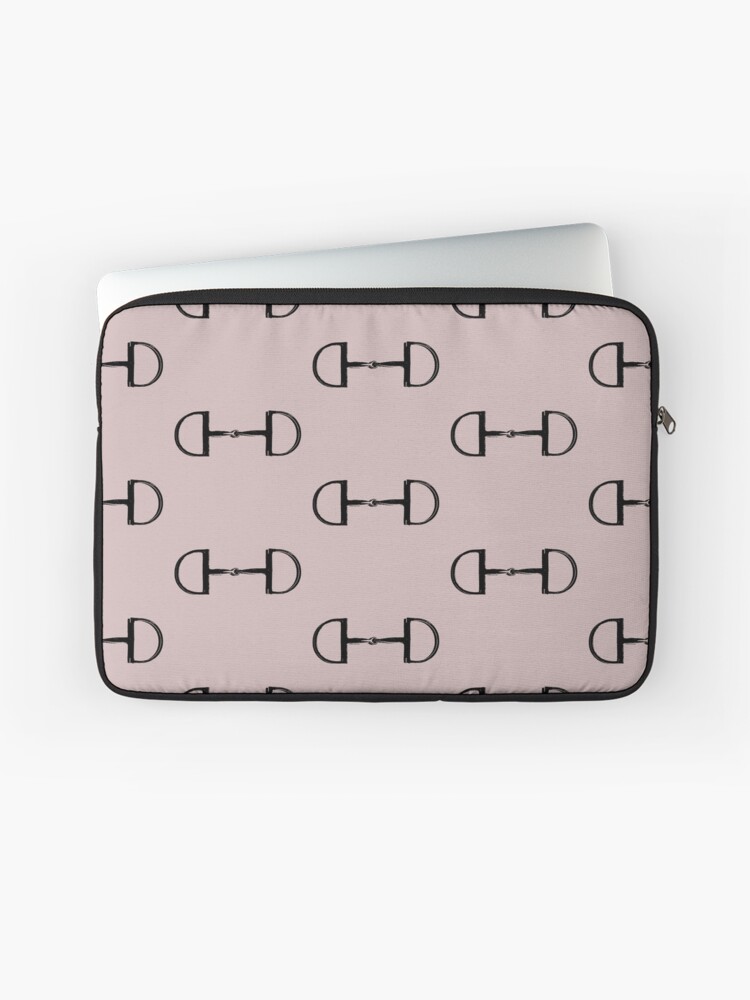 Aperçu 1 sur 2. Housse d'ordinateur avec l'œuvre Coussin Mors Filet Rose Taupe créée et vendue par redfox3.