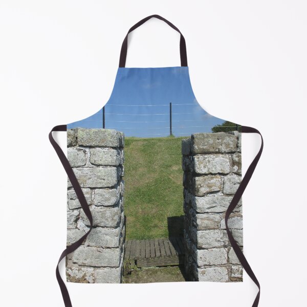 M.I. #126 |☼| Rocks And Bricks - Shot 16 (Hadrian's Wall) Apron