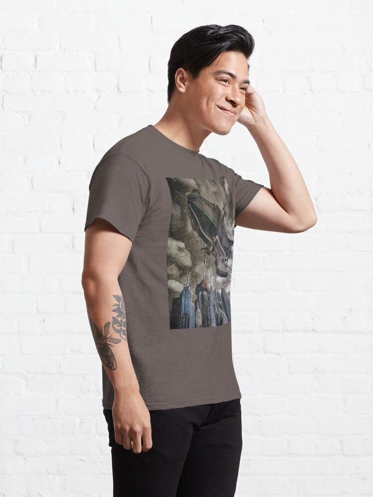 Alternate view of Steampunk Airship 2 Classic T-Shirt