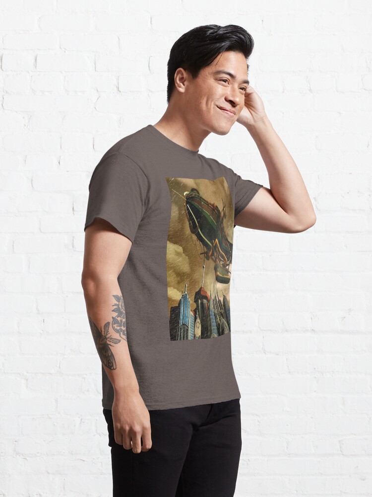 Alternate view of Steampunk Airship 3 Classic T-Shirt