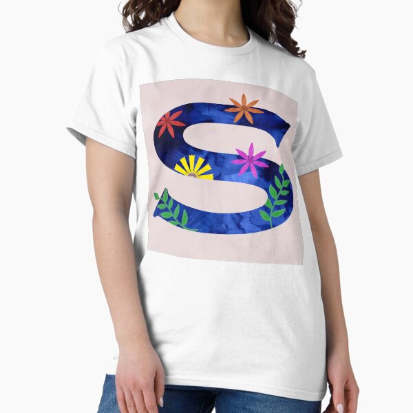 Decorative letter S Classic T-Shirt