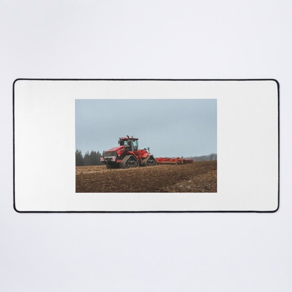 Vista previa del artículo con la obra «Caso Quadtrac Cultivando», diseñado y vendido por AgriPhotoUK.