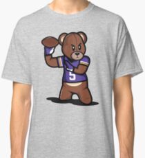 VICTRS - Teddy Football™ Classic T-Shirt
