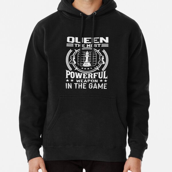 Chess Chess Dame Queen Essential T-Shirt by smellypumpy