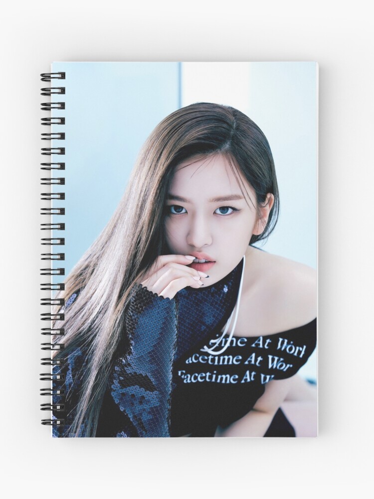 IVEユジン eleven uh09gi67l5181.jpg?auto=webp&s=