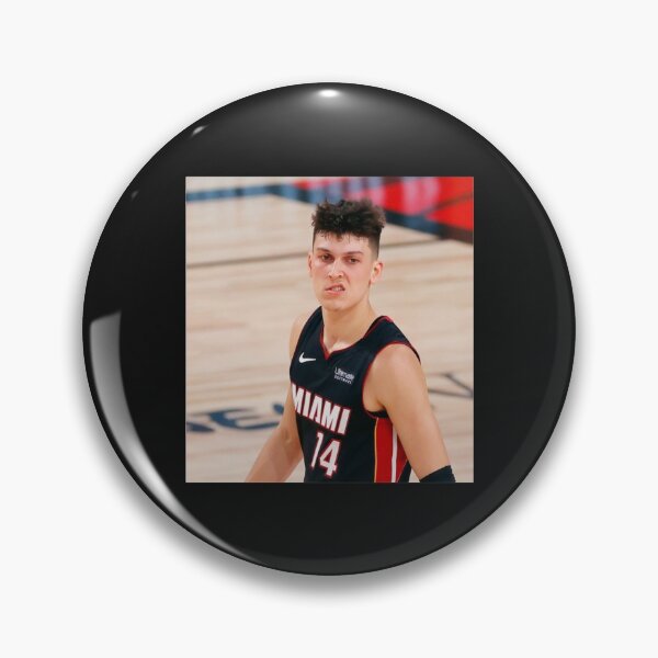 Artikelvorschau, tyler herro shirt tyler herro knurren entworfen und verkauft von AverieJewelry.
