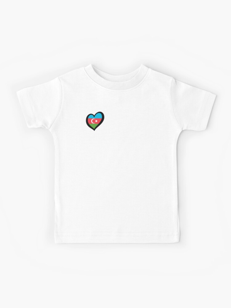 White T-shirt Latvia is in my heart – URGANIC.style