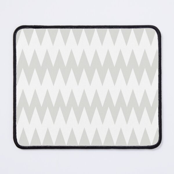 Artikelvorschau, Off White and White Zig Zag Line Stripe Pattern Pairs Dulux 2022 Popular Colour Letters Unread - Color Trends entworfen und verkauft von ColorOfTheYears.