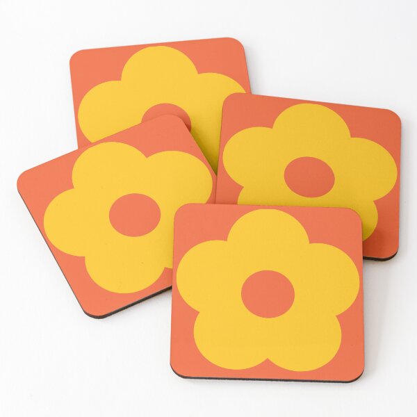 Artikelvorschau,  Nahtloses gelbes Blumenmuster auf orangem Hintergrund entworfen und verkauft von darshants.