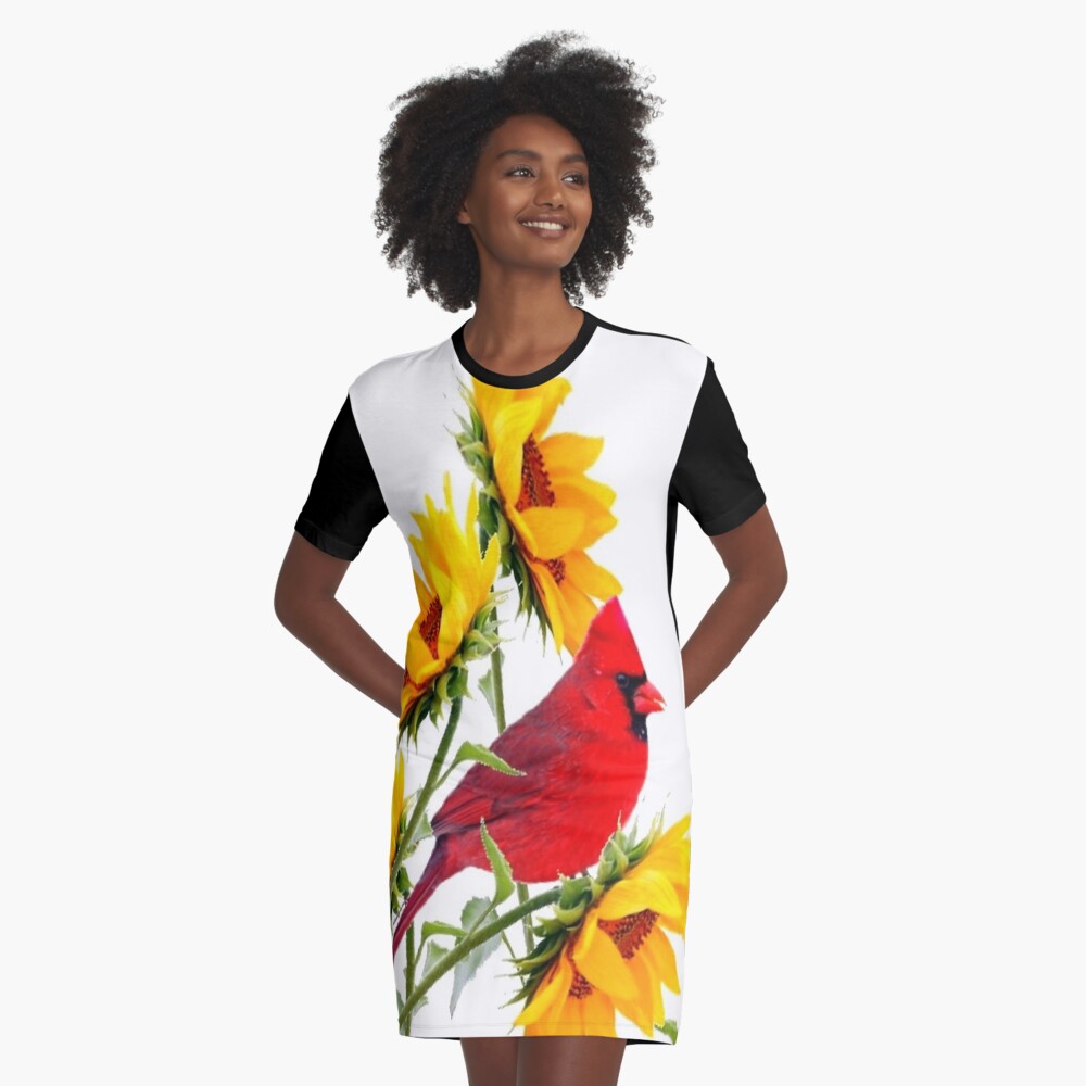 Aperçu de l'œuvre Robe t-shirt créée et vendue par sharlesart.