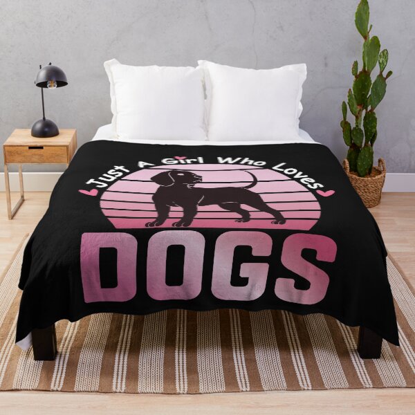 Artikelvorschau, Nur ein Mädchen, das Hunde liebt T-Shirt entworfen und verkauft von bestdesigns2020.