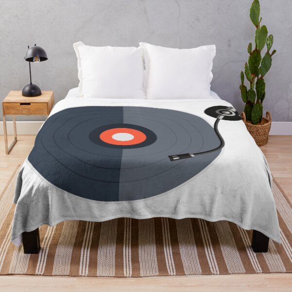 Aperçu de l'œuvre Disque vinyle dans un lecteur de cassettes créée et vendue par kapiks.