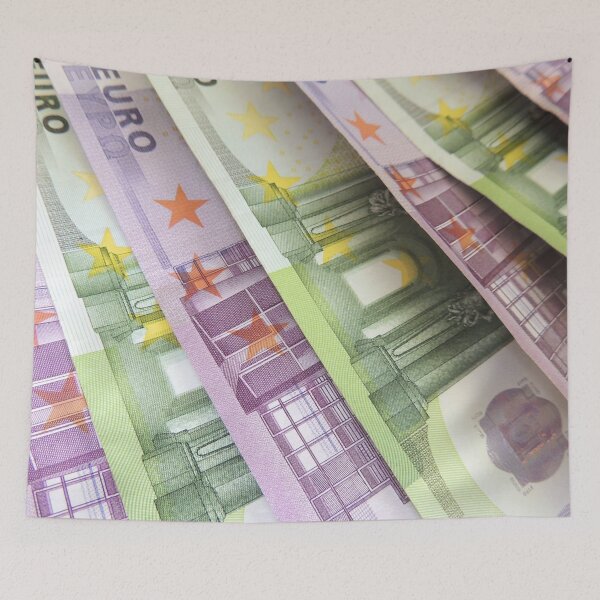 Aperçu de l'œuvre Euro argent créée et vendue par thtCMRAguy.