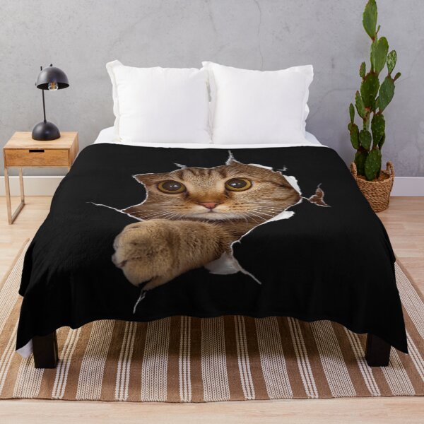 Item preview, Camiseta con diseño de gato designed and sold by UriMichael.