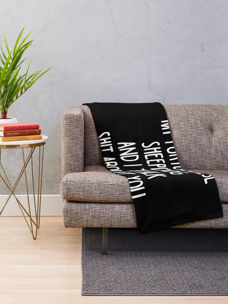 Imagen 2 de 6, Manta con la obra I Work Hard So My Portuguese Sheepdog Can Have A Better Life, diseñada y vendida por clickmostro.