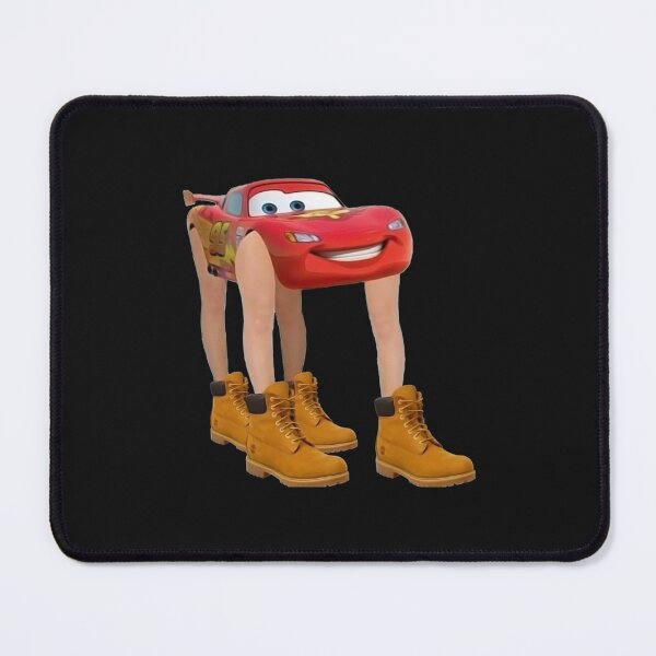 Aperçu de l'œuvre Lightning McQueen avec des jambes créée et vendue par KotenStudio.