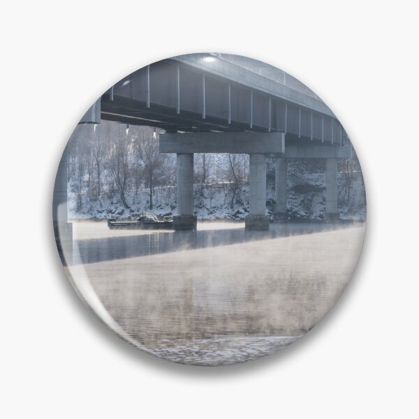 Artikelvorschau, Lake Taneycomo Nebliges Winterangeln entworfen und verkauft von mljdwhite.