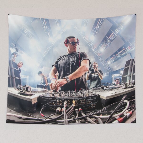 Item preview, perfomce designed and sold by norenerolson.