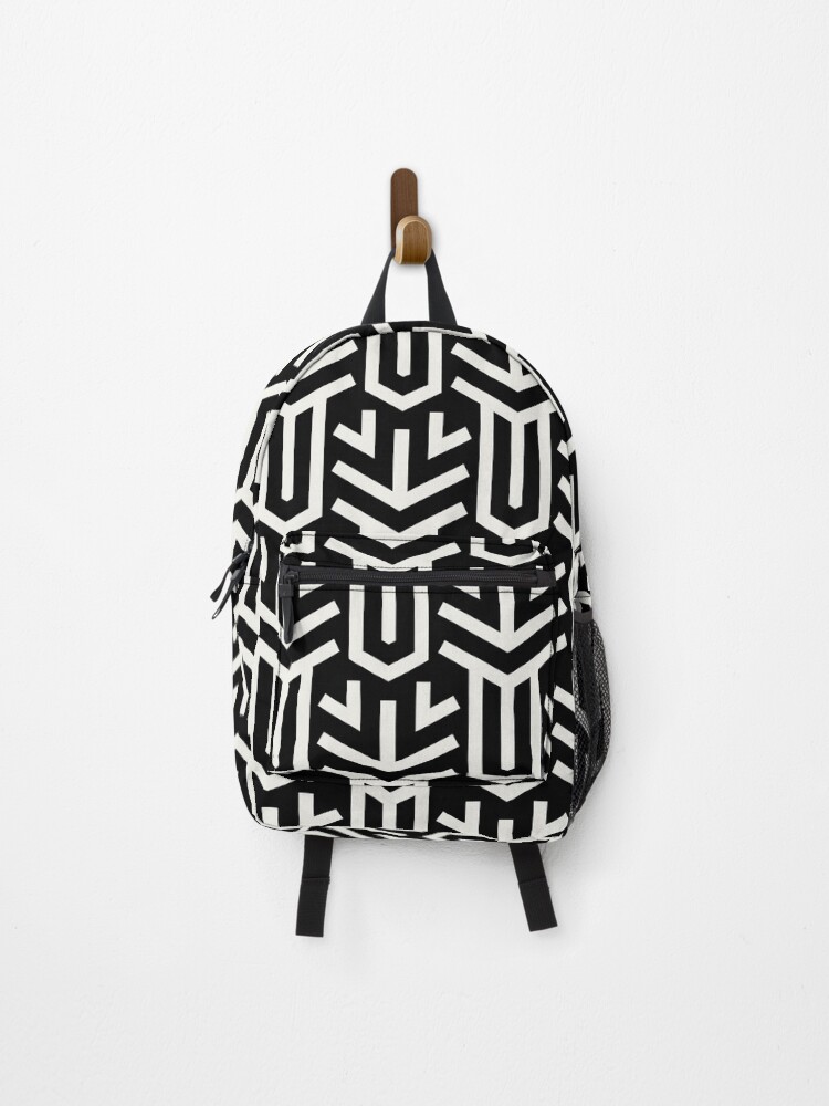 Thumbnail 1 von 3, Rucksack, Black and Cream Geometric Shape Tile Pattern Pairs Dulux 2022 Popular Colour Cliff Walk - Color Trends designt und verkauft von ColorOfTheYears.