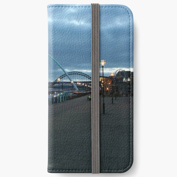 The Quayside iPhone Wallet