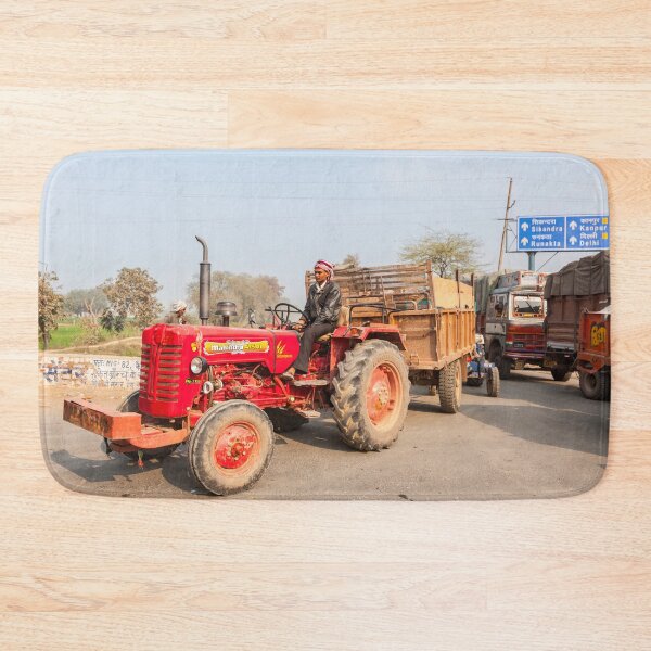 Item preview, Mahindra 475 DI tractor in India designed and sold by Graham Prentice.
