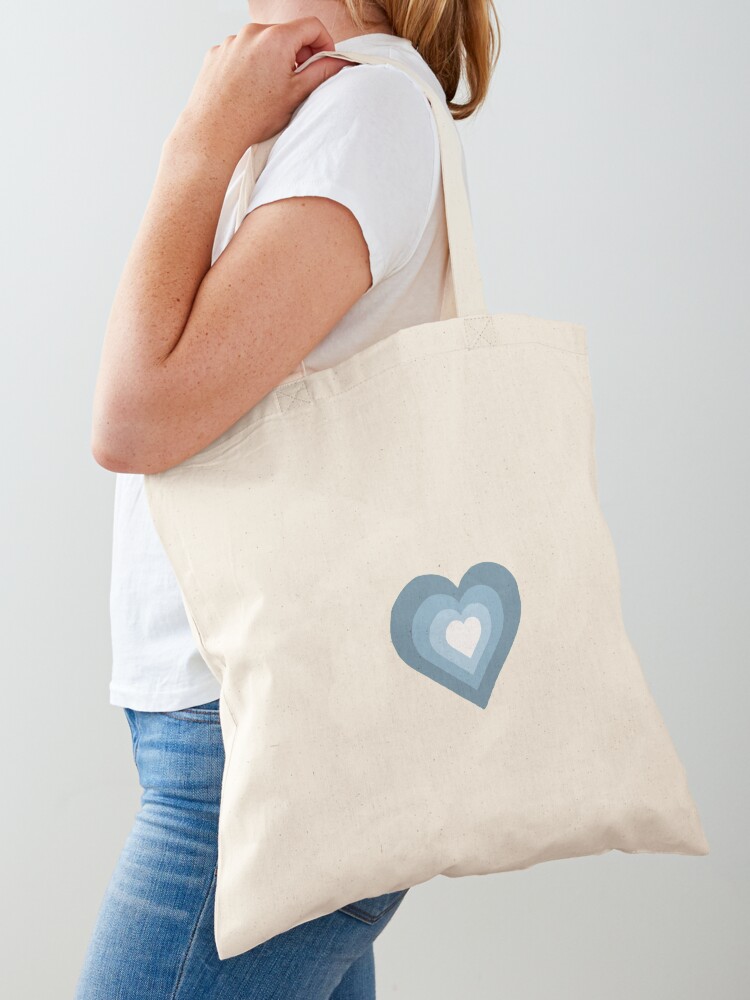 pale blue heart