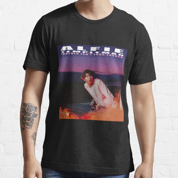 Alfie Templeman Essential T-Shirt by rskpanto