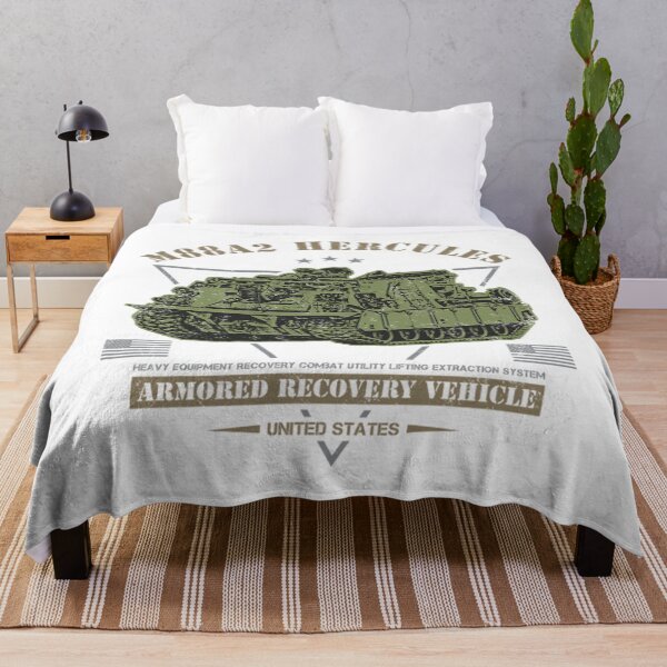 Artikelvorschau, Us Army T-ShirtM88A2 Hercules - M88 Bergefahrzeug entworfen und verkauft von DartGarrick.