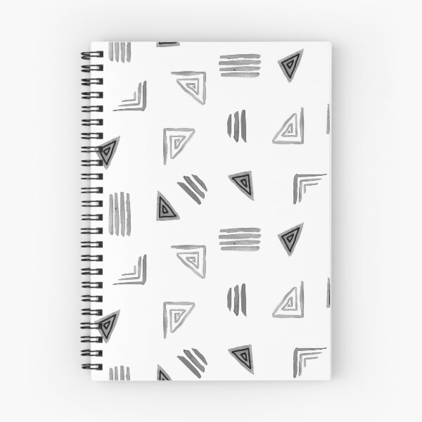 Artikelvorschau, Black and White Miniprint Triangles entworfen und verkauft von Carolina Diaz.