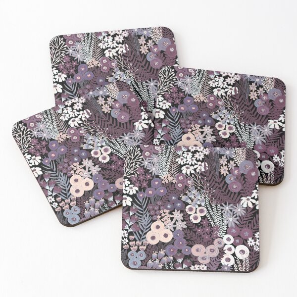 Artikelvorschau, Purple Flower Field Dark entworfen und verkauft von Sandra Hutter.
