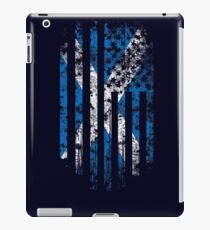 Schottland und Amerika Flagge Combo Distressed Design iPad-Hülle & Klebefolie