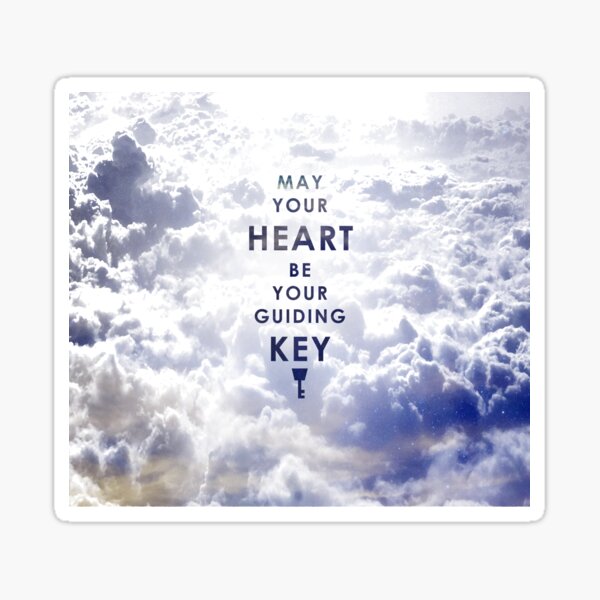 Vista previa del artículo con la obra « para la impresión normal de camisetas "aquí": http: //www.redbubble.com/people/gysahlgreens/works/24404117-may-your-heart-be-your-guiding-key? asc = u

 », diseñado y vendido por gysahlgreens.