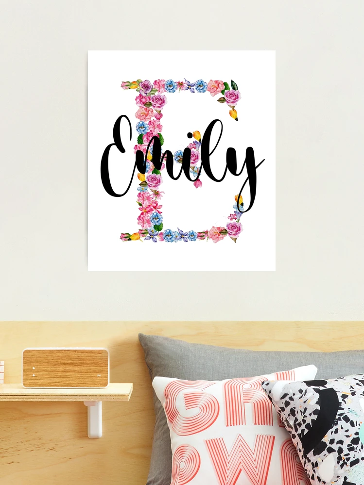 Emily Name Meaning Happiness: Lined College Ruled Personalized Notebook  With Name Gift For Emily Best Friend forever 8.5 x 11 in and 110 Pages  Matte Cover: Publishing, Bella Design Covers: 9798666425619: :  Books