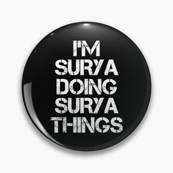 Artikelvorschau, Surya Name T-Shirt - Ich bin Surya Doing Surya Things Name Geschenkartikel Tee entworfen und verkauft von chezeva.