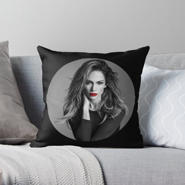 https://ih1.redbubble.net/image.3006113923.5989/throwpillow,small,600x-bg,f8f8f8-c,0,120,600,600.jpg