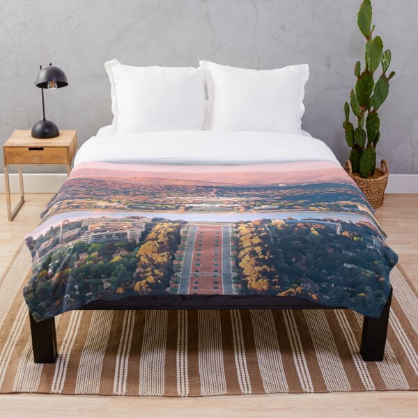 Artikelvorschau, Skyline von Canberra Australien entworfen und verkauft von Sofia-Draws.