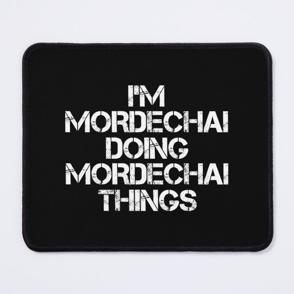 Artikelvorschau, Mordechai Name T-Shirt - Ich bin Mordechai Doing Mordechai Dinge Name Geschenkartikel Tee entworfen und verkauft von chezeva.
