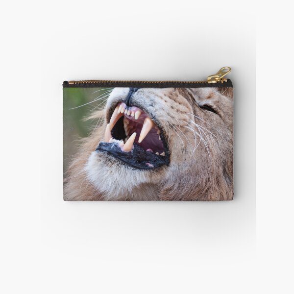 Item preview, Leo bares its teeth designed and sold by Ingo Gerlach.