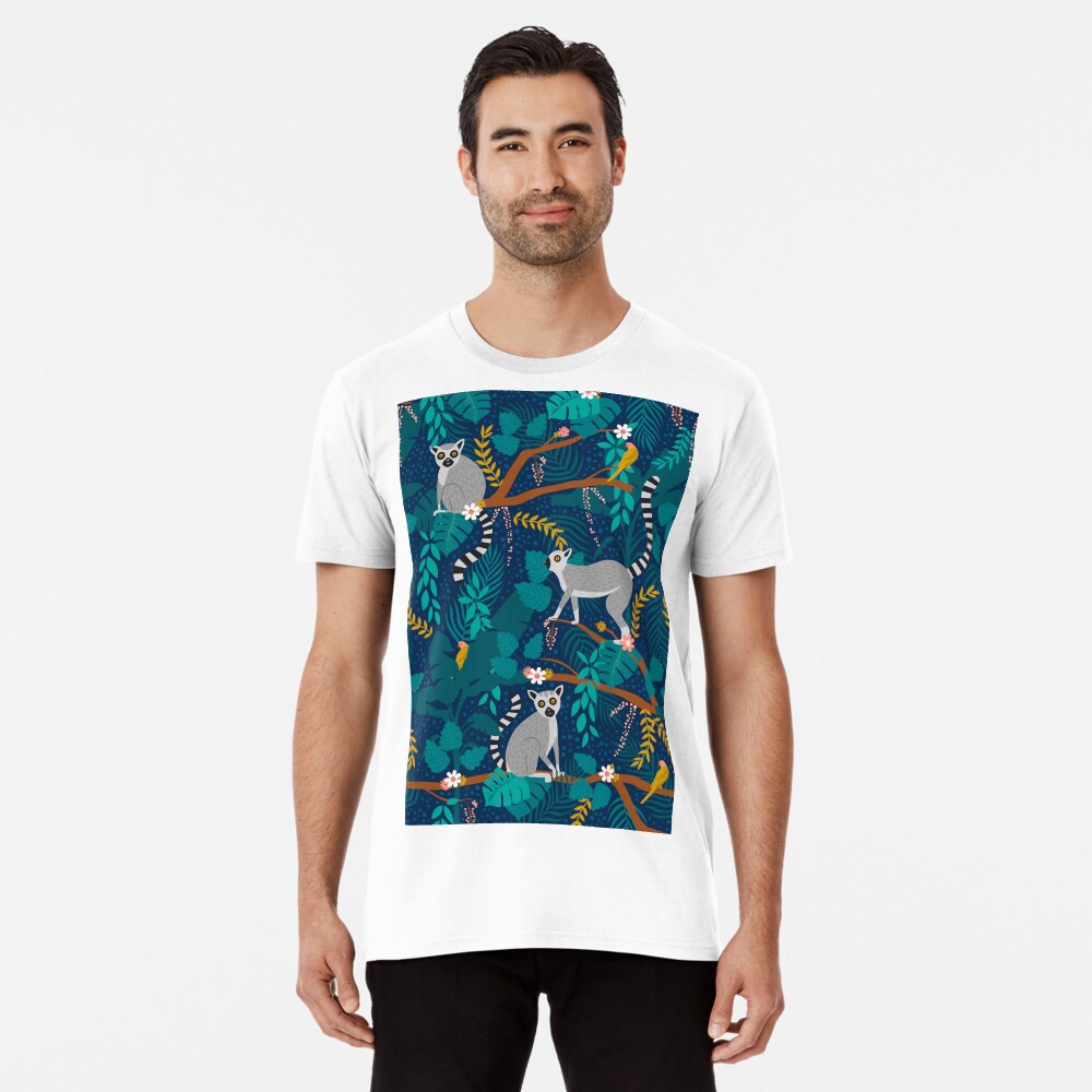 Vista previa del artículo con la obra «Camiseta premium», diseñado y vendido por latheandquill.