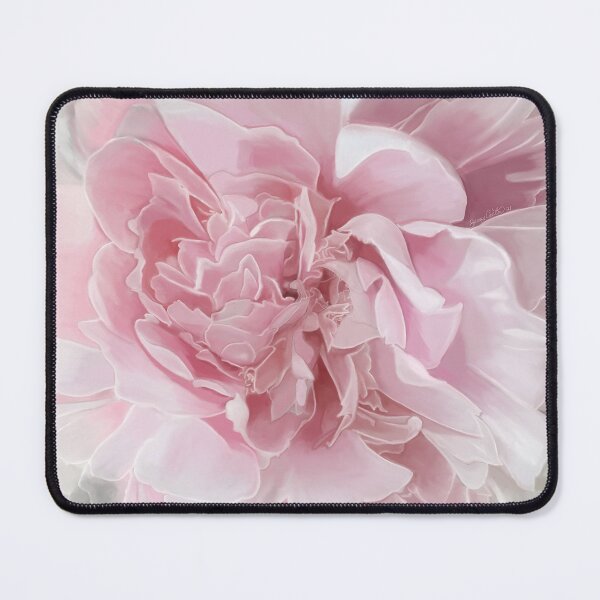 Artikelvorschau, Flauschige rosa Pfingstrose entworfen und verkauft von Wondersofwhimsy.