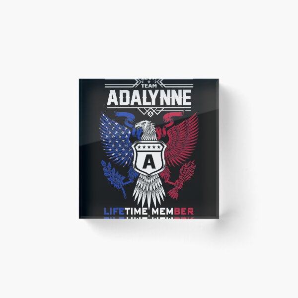 Artikelvorschau, Adalynne Name T-Shirt - Adalynne Eagle Lifetime Member Geschenkartikel Tee entworfen und verkauft von artiagasonya.