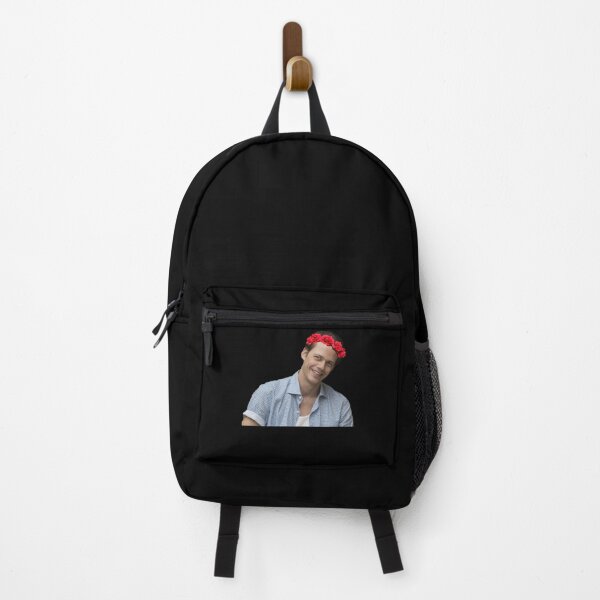 Vista previa del artículo con la obra «La gente me llama Bill Skarsgard. Corona de flores. Regalo para los fanáticos de las películas.», diseñado y vendido por Spencerjaskolsk.