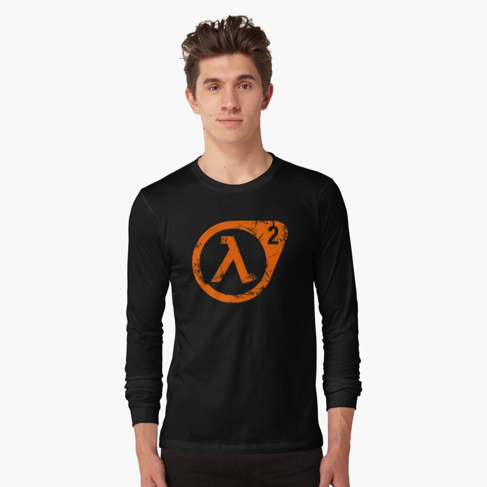 Aperçu de l'œuvre T-shirt manches longues créée et vendue par RemusCB.