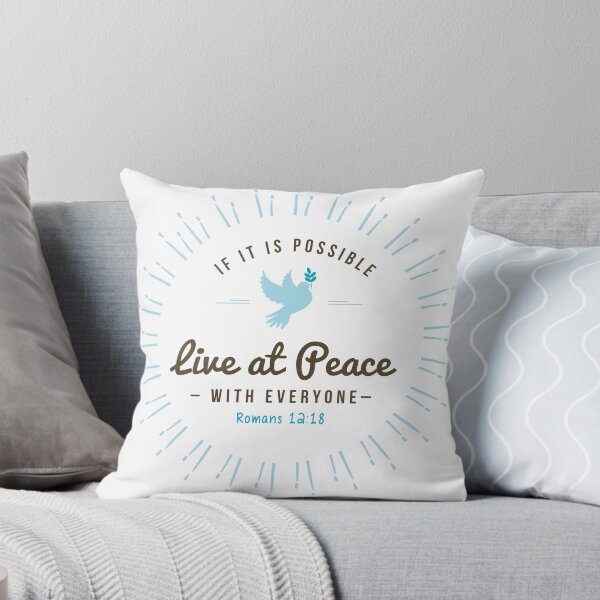 Artikelvorschau, Lebe im Frieden mit allen Bibel Schrift Design Emblem entworfen und verkauft von Trusting4Peace.